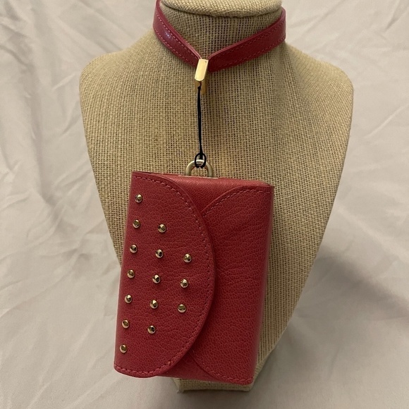 Abas Pink Leather with Gold Studs Wristlet - Picture 2 of 4